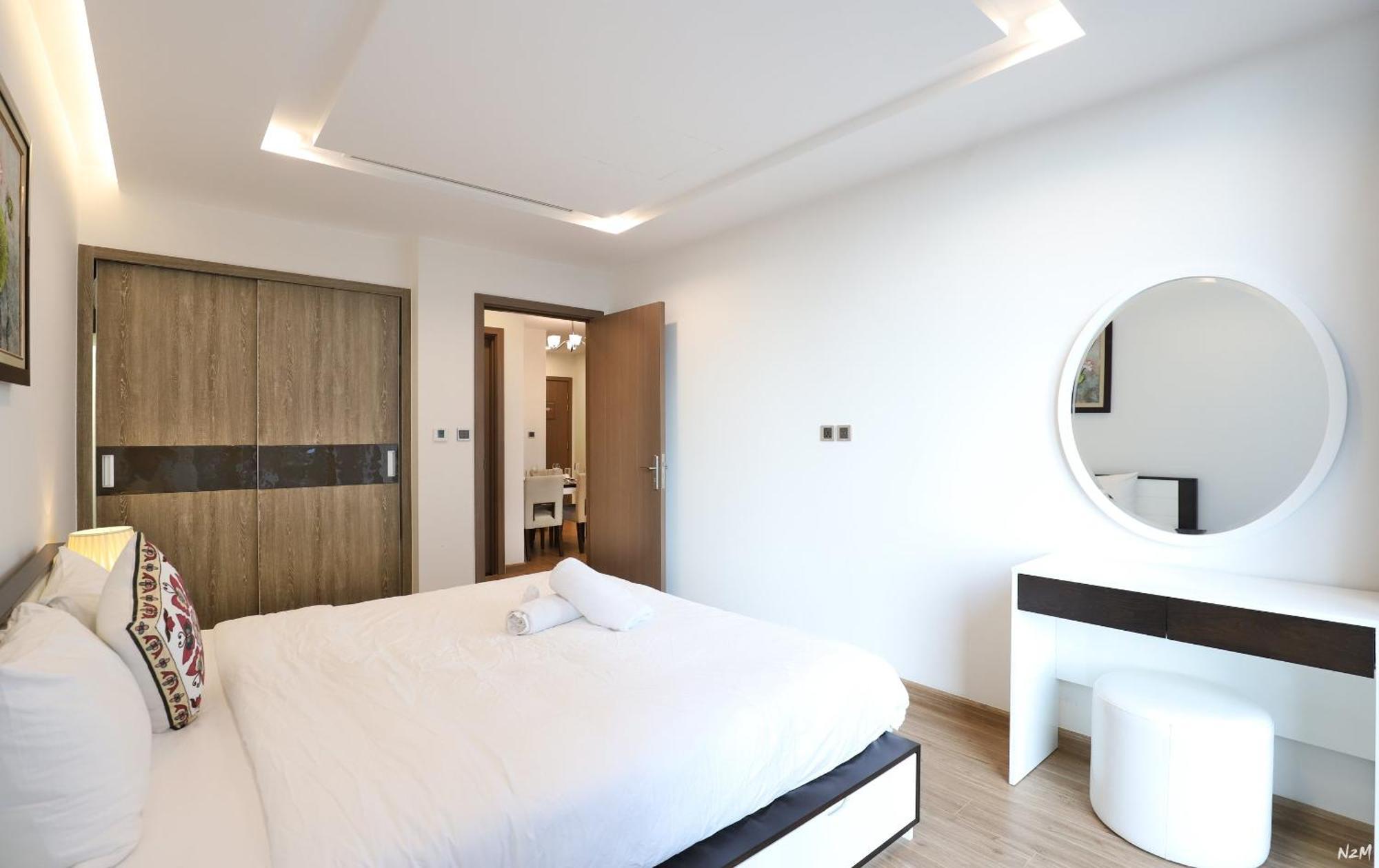 Qmp - Vinhomes Metropolis ハノイ市 エクステリア 写真