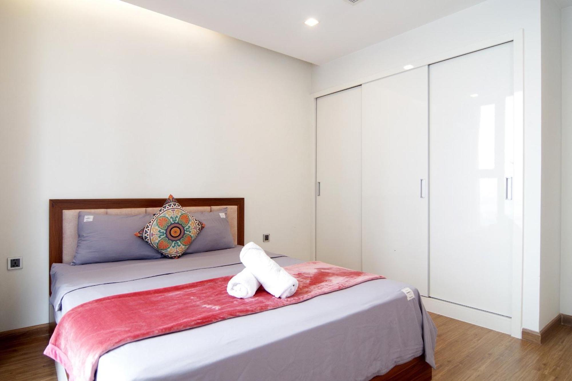 Qmp - Vinhomes Metropolis ハノイ市 エクステリア 写真
