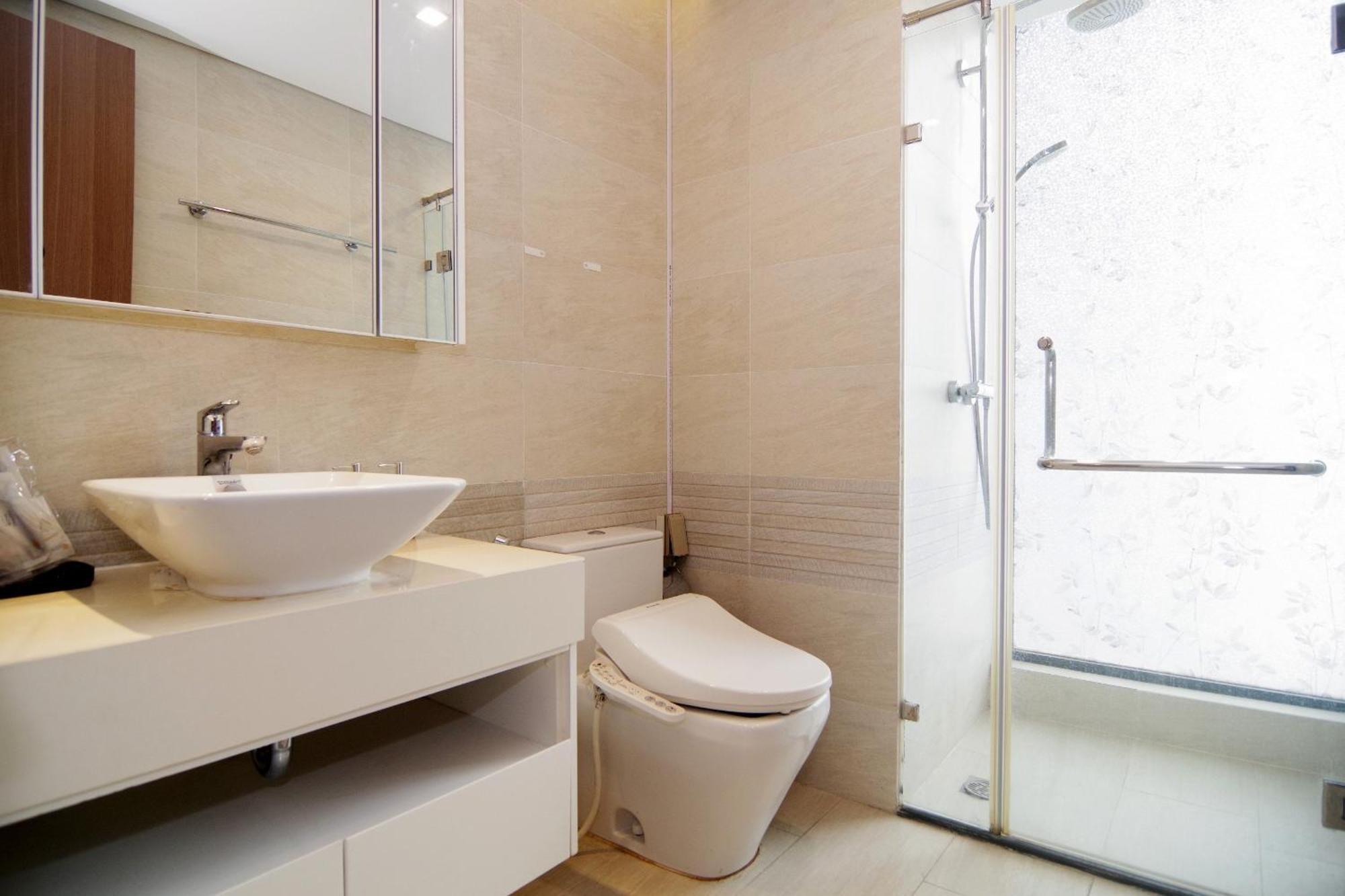 Qmp - Vinhomes Metropolis ハノイ市 エクステリア 写真